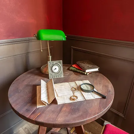 Apartment La Maison Des Sorciers - Hebergement Insolite A Boulogne-Sur-Mer *